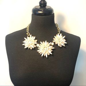 White flower necklace